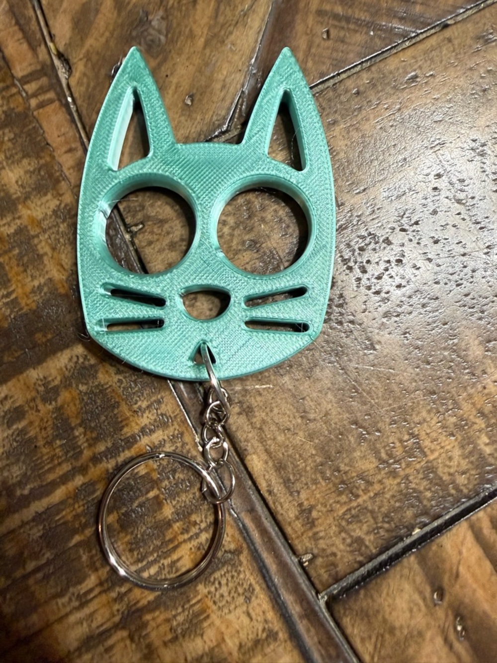 Multi-Color Cat-Defense Keychain  Tool - Picture 4 of 5